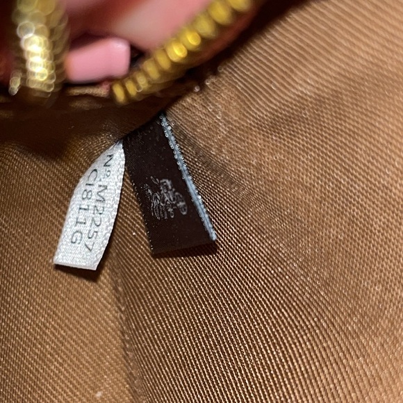 Coach Small Chain Wristlet in Bubblegum Pink - Picture 11 of 11